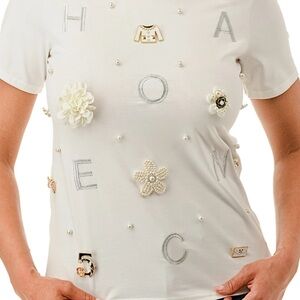 Embellished White T-Shirt with Floral Accents